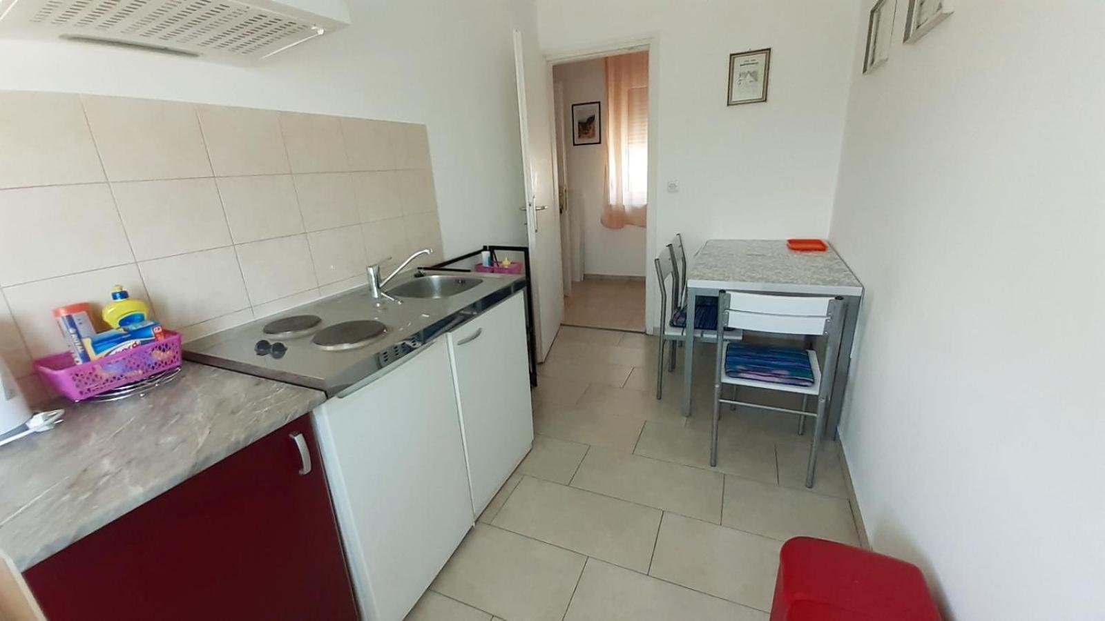 Apartment Silva 1133 Pula Buitenkant foto